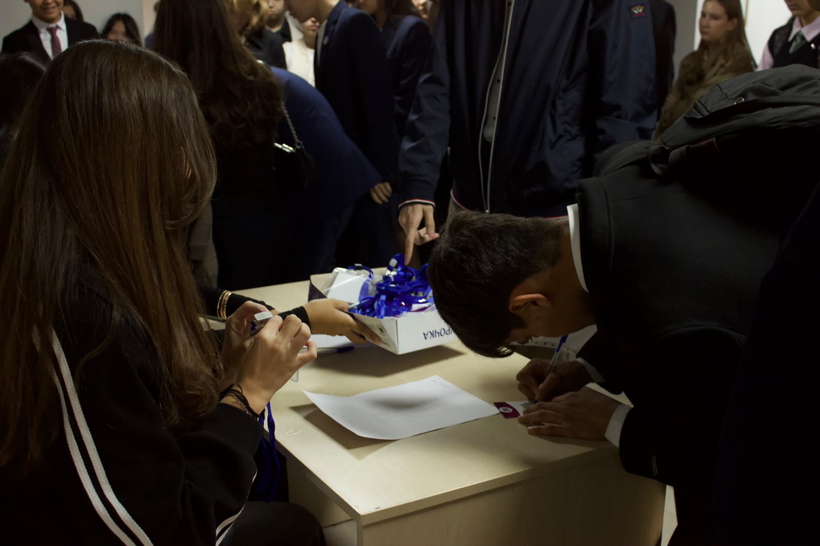 Participant registering at the event desk